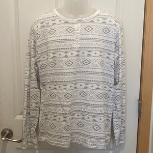 Carbon Boys  Youth Long Sleeve Shirt.   Size Large